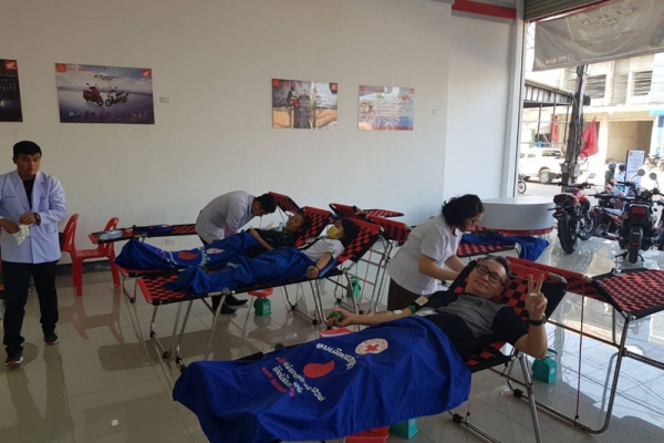 mahathuen-blood-donation-01C7AD1D83-F59E-C0C6-B308-3942D676CDCB.jpg